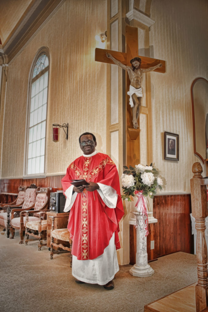 L'abbé Bernard Mutombo - dimanche de la Pentecôte 2019