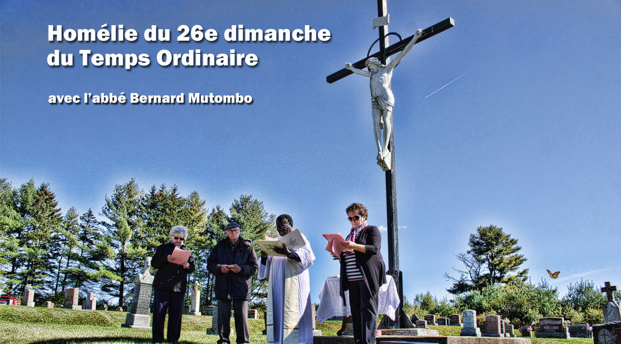 L'abbé Bernard Mutombo au cimetière d'Ascot Corner